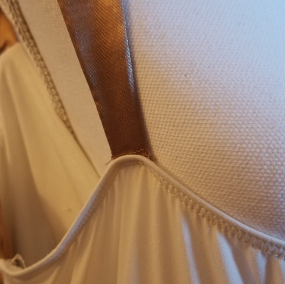 Wishes Wishes Wishes Cream & Gold Pleated dress L - Picture 3 of 3